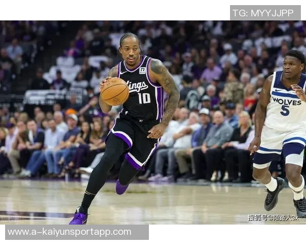 森林狼官方宣布爱德华兹因右脚酸痛明日对国王比赛出战存疑