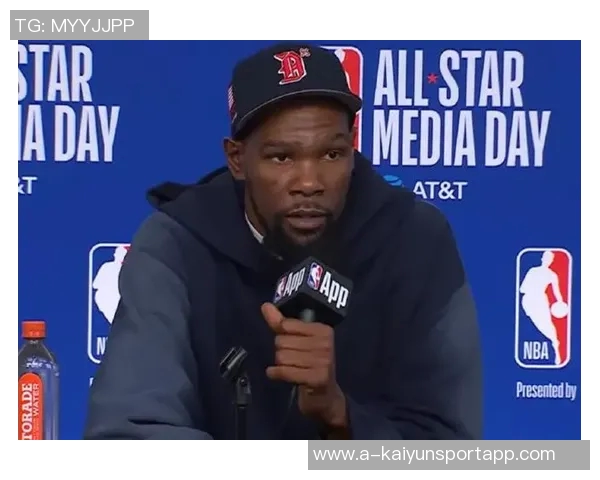 杜兰特展现绝佳表现但体能问题成争冠路上的最大隐忧 杜兰特展现绝佳表现但体能问题成争冠路上的最大隐忧