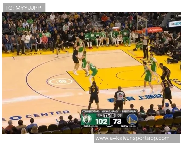 波津遭遇双人包夹追梦被无视绿军防守策略引发热议